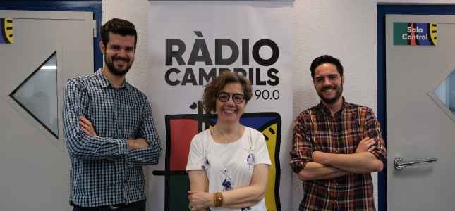 Ràdio Cambrils celebra 30 anys d’emissions amb un programa especial des del Passeig Miramar.