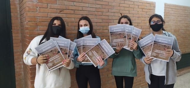 Els embolcalls d’esmorzar reutilitzables ja són d’ús majoritari als patis de les escoles i instituts de Cambrils. Els embolcalls d’esmorzar reutilitzables ja són d’ús majoritari als patis de les escoles i instituts de Cambrils.